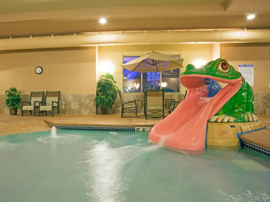 Holiday Inn Express & Suites Winona By IHG主图