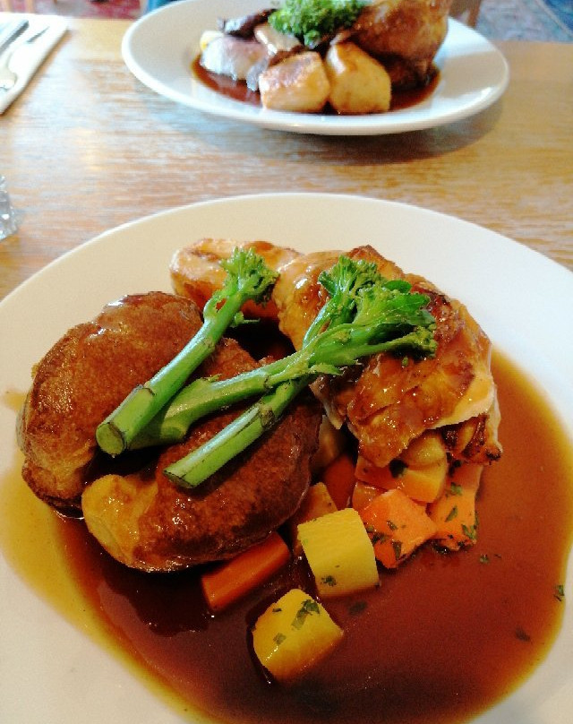 The Olive Branch Inn主图