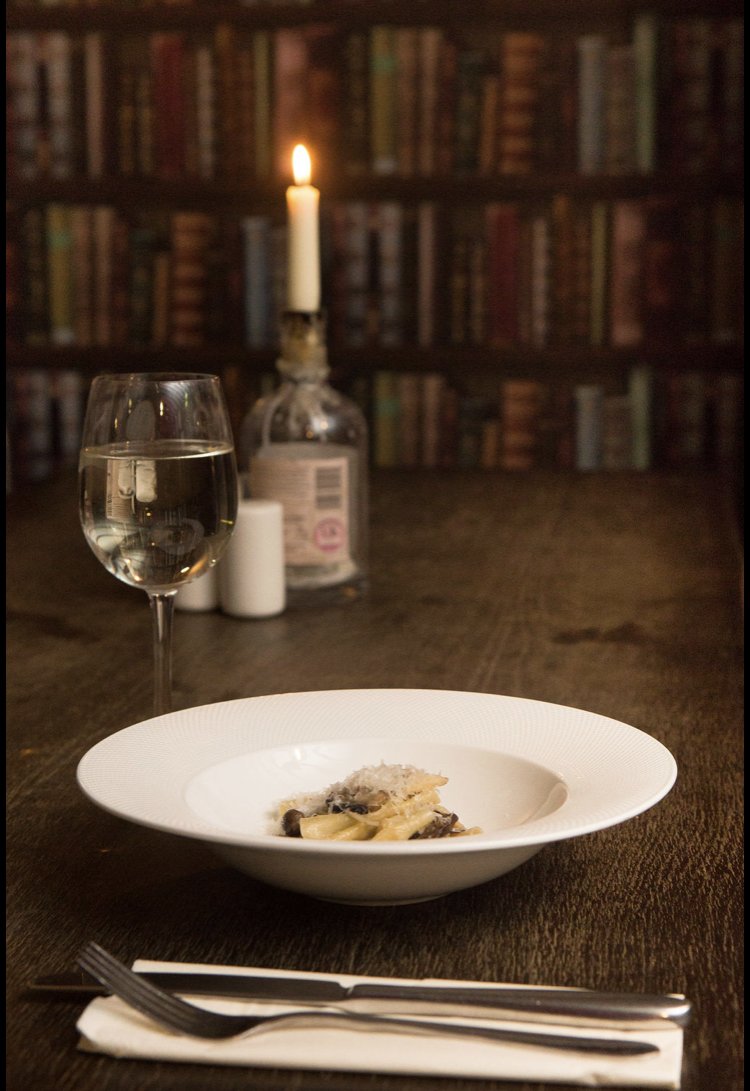The Bell Inn-官方