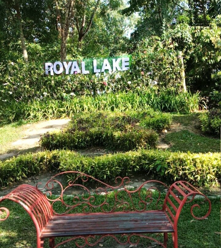 Royal Lake Amusement Park景点图片