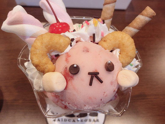 Maid Cafe & Bar Dot Em-大阪市必去景点