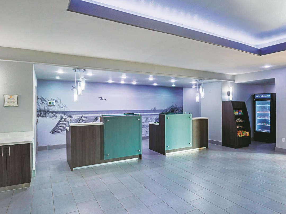 La Quinta Inn & Suites by Wyndham Port Lavaca主图