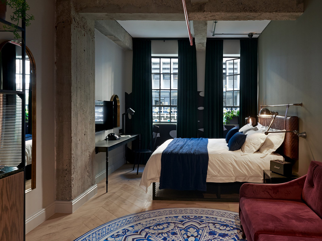 Gorgeous George主图