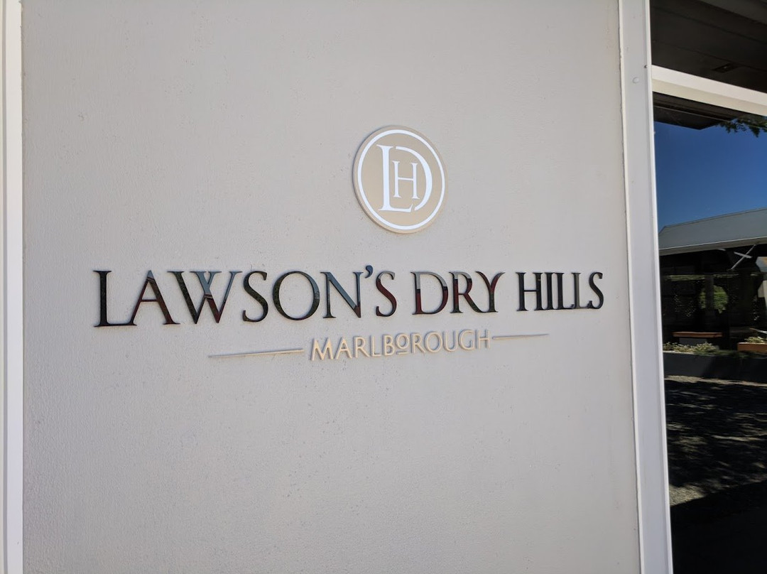 Lawson’s Dry Hills景点图片
