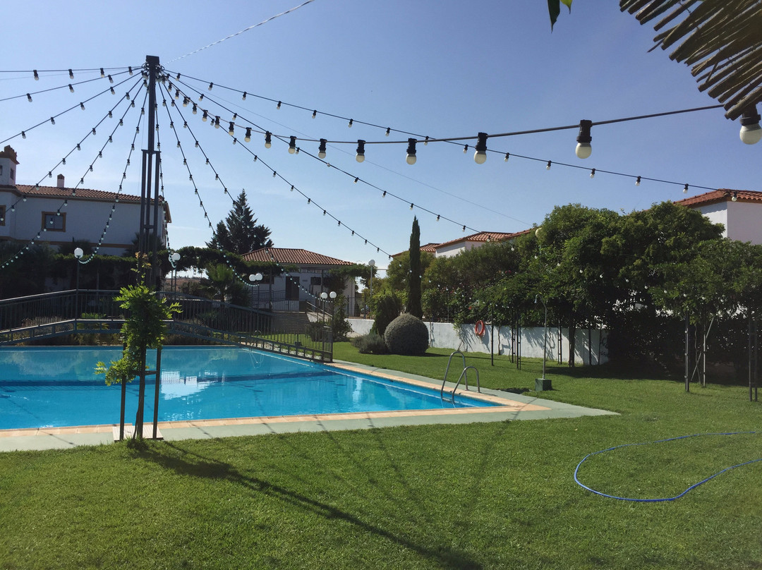 眺望塔酒店主图