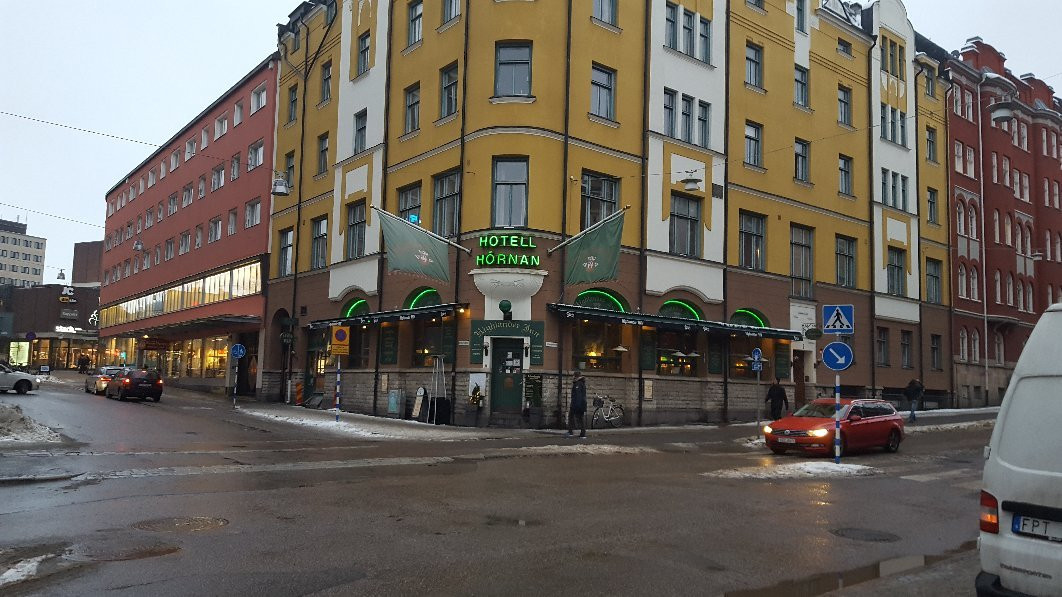 豪尔南酒店