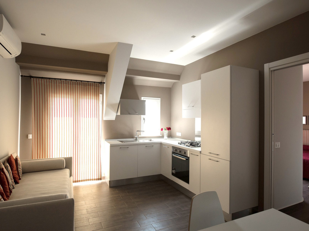 Marbela Apartments & Suites主图