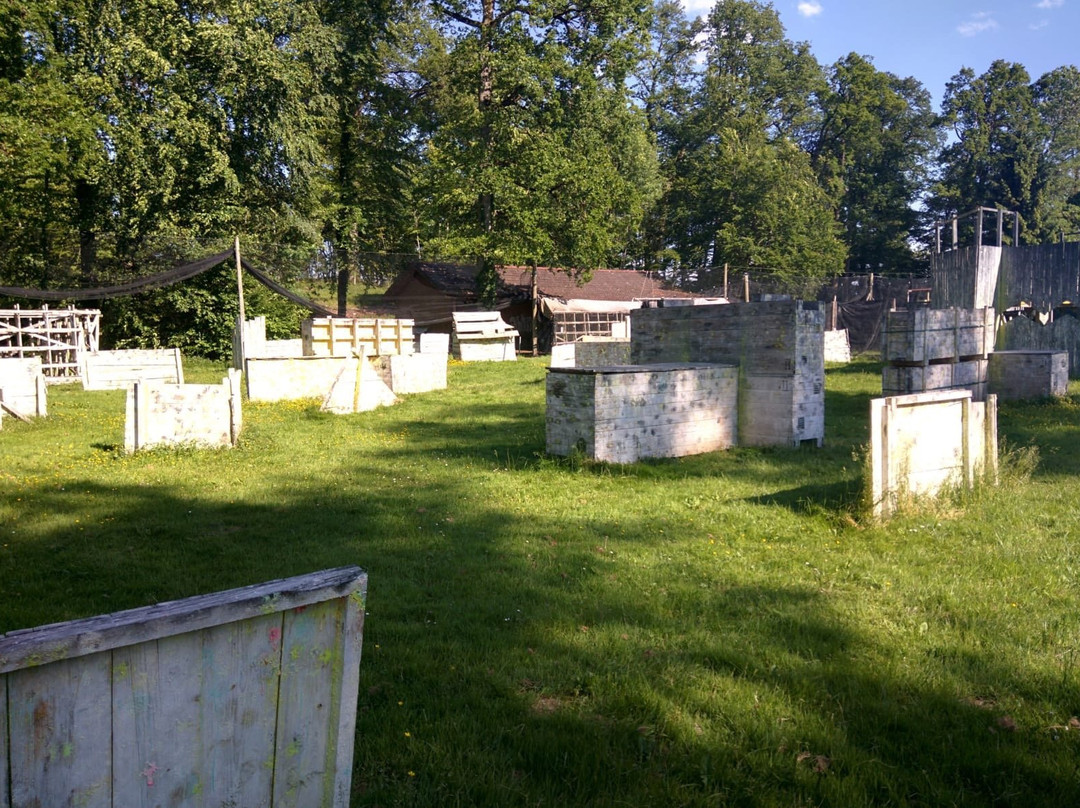 Paintball Area-Oulens-sous-Echallens必去景点