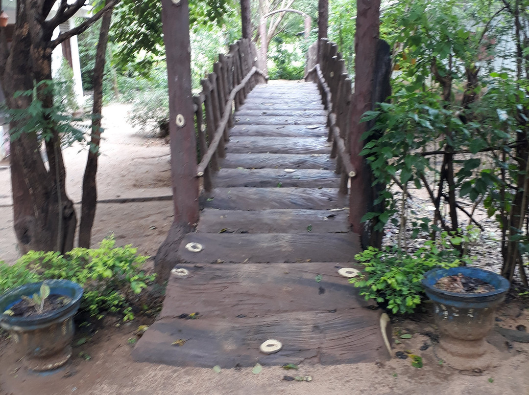 Sunitha Guest House & Hotel主图