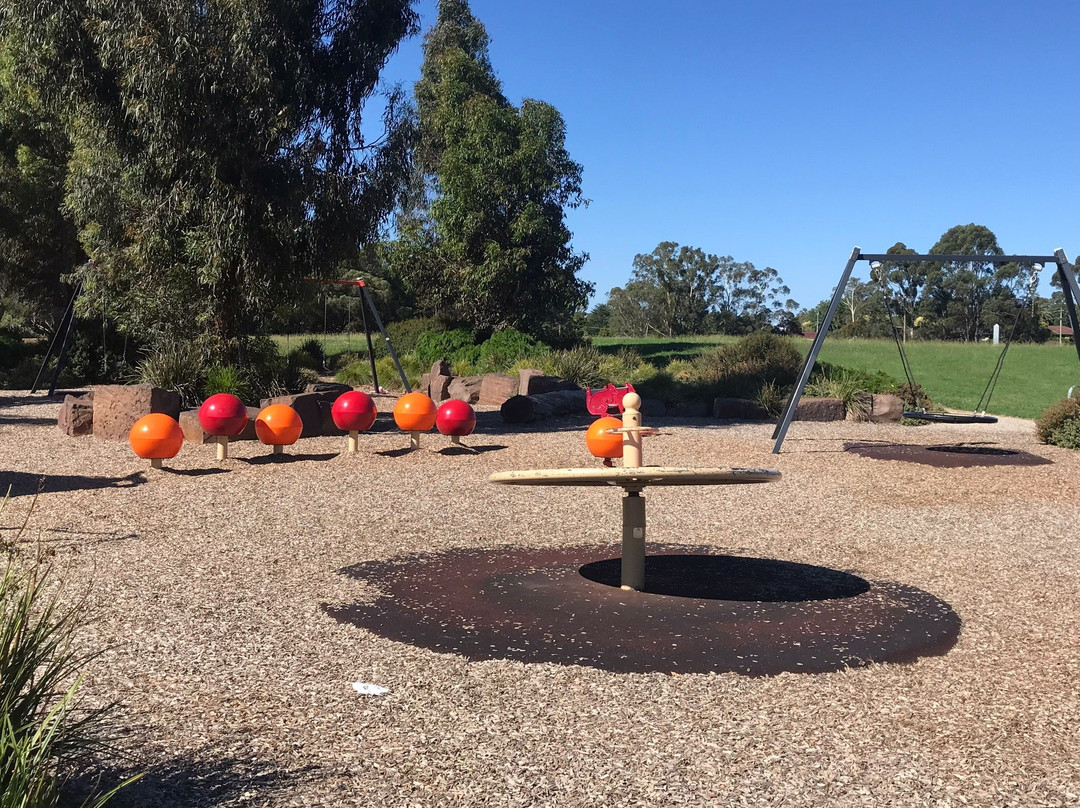 Red Earth Community Park-Mooroolbark必去景点