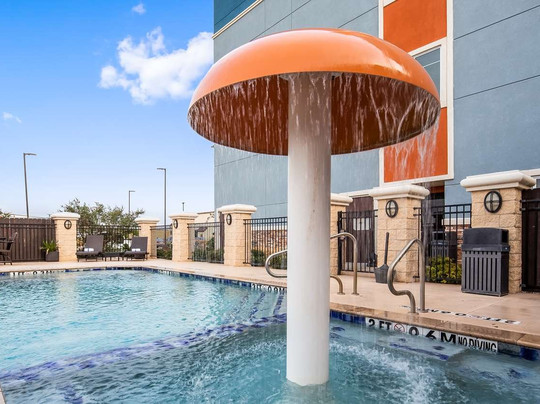 Best Western Plus North Odessa Inn & Suites主图