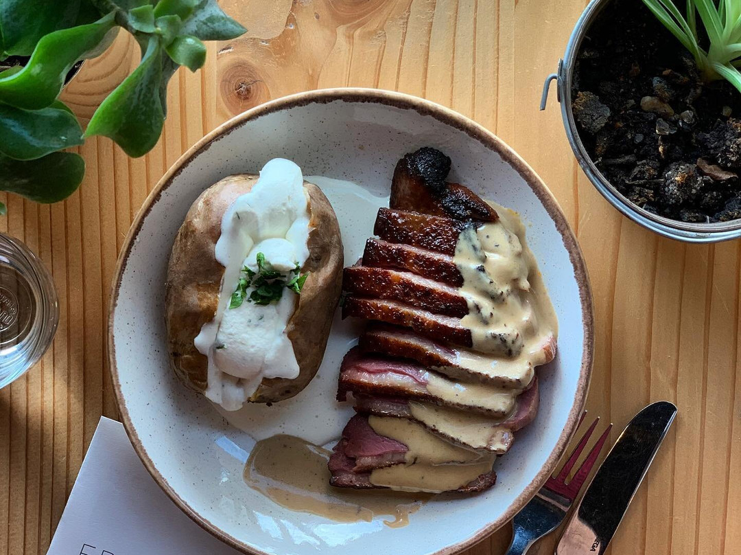 Sainte-Gemmes-sur-Loire餐馆和美食-Epica - Epicerie & Cantine