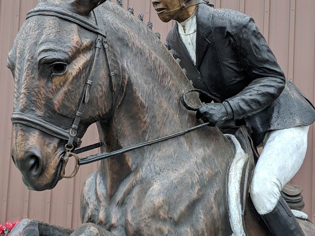 Lucky Three Ranch-拉夫兰必去景点