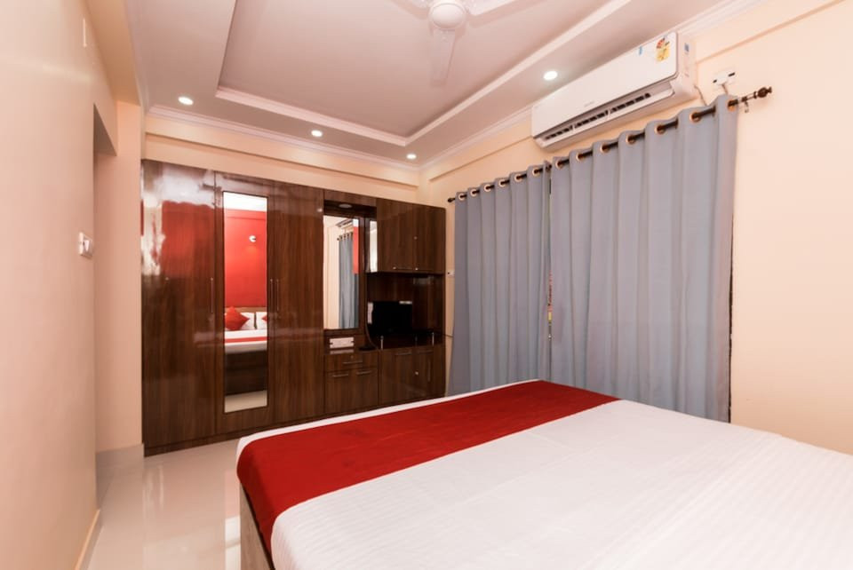 OYO 8818 Coral Residency Newtown主图