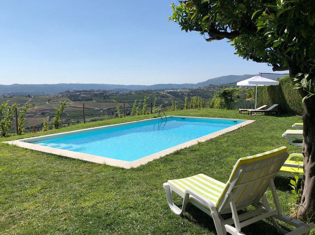 Quinta da Portela - Casa Visconde Arneiros - by RowdHouses