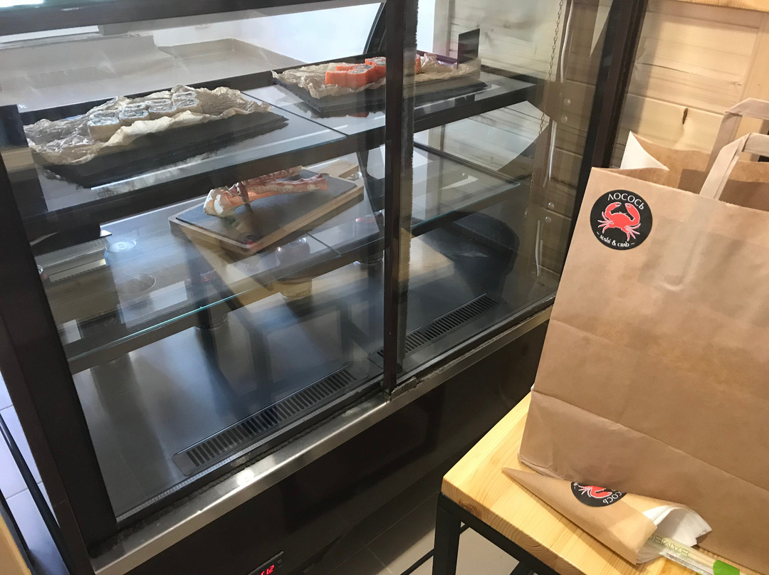 Losos Sushi & Oysters