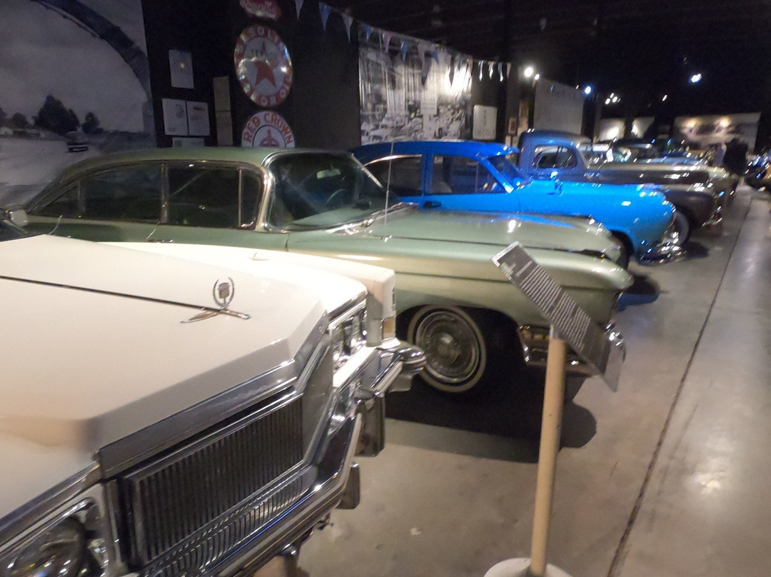 Auto World Car Museum景点图片