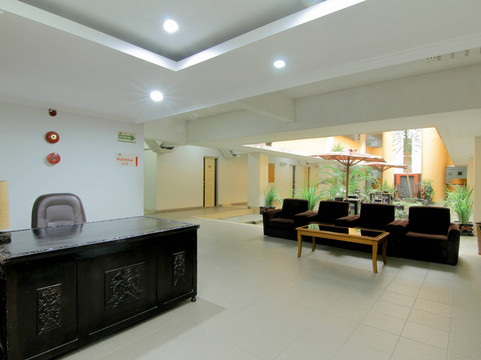 University Hotel主图