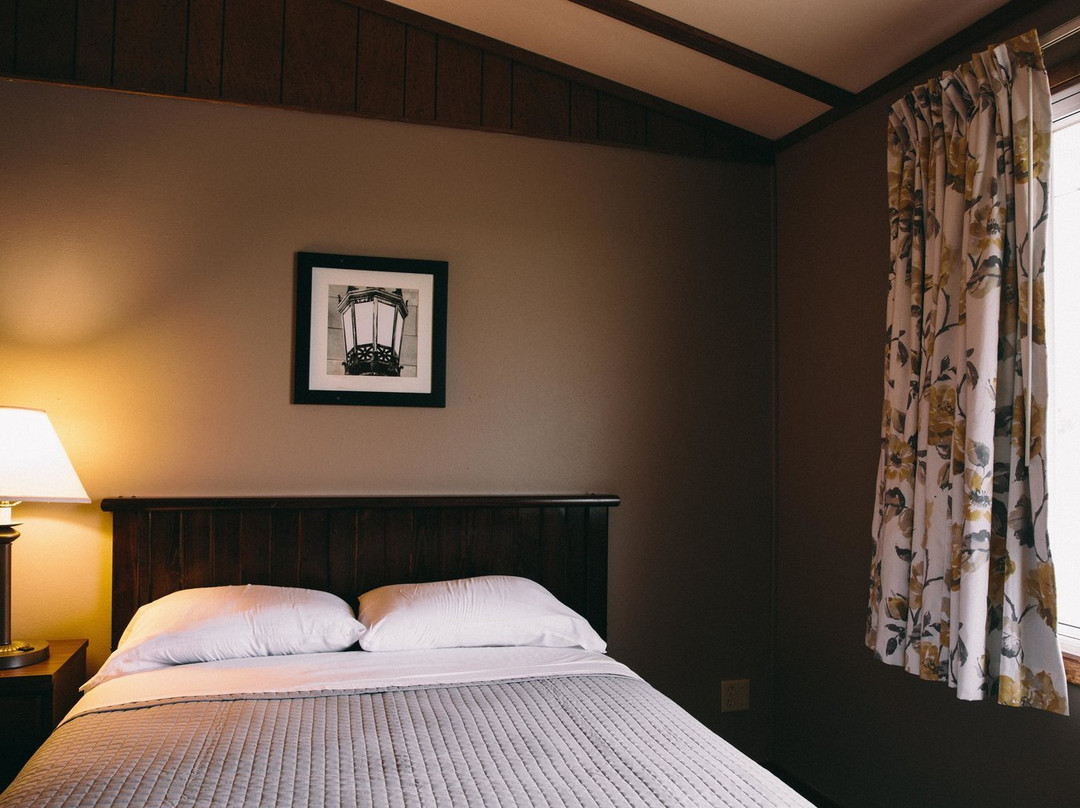 Fannies Supper Club & Motel主图