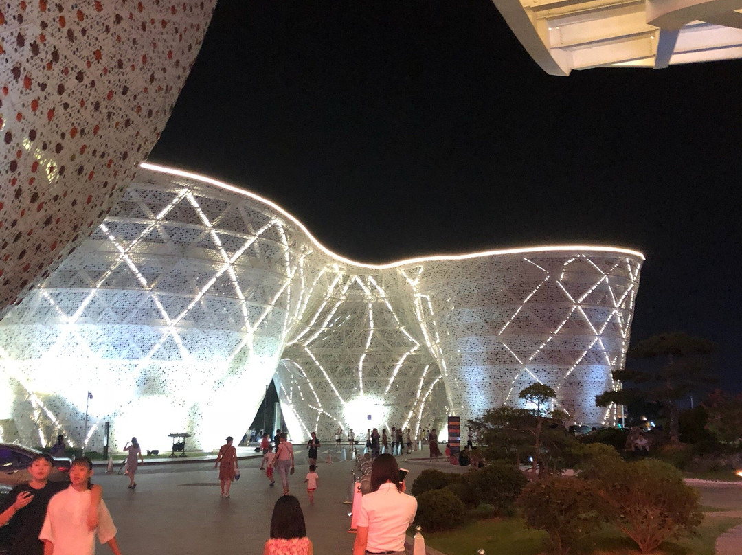 图兰朵酒店主图