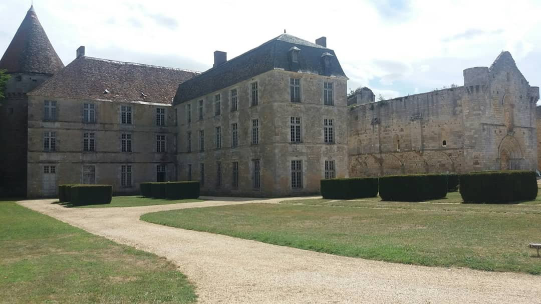 Abbaye Royale de La Réau景点图片