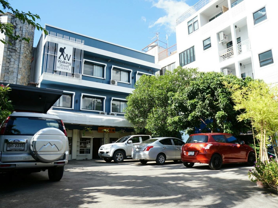 Walking Street Residence主图