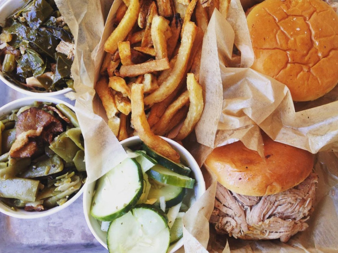 苏万尼餐馆和美食-City Barbeque