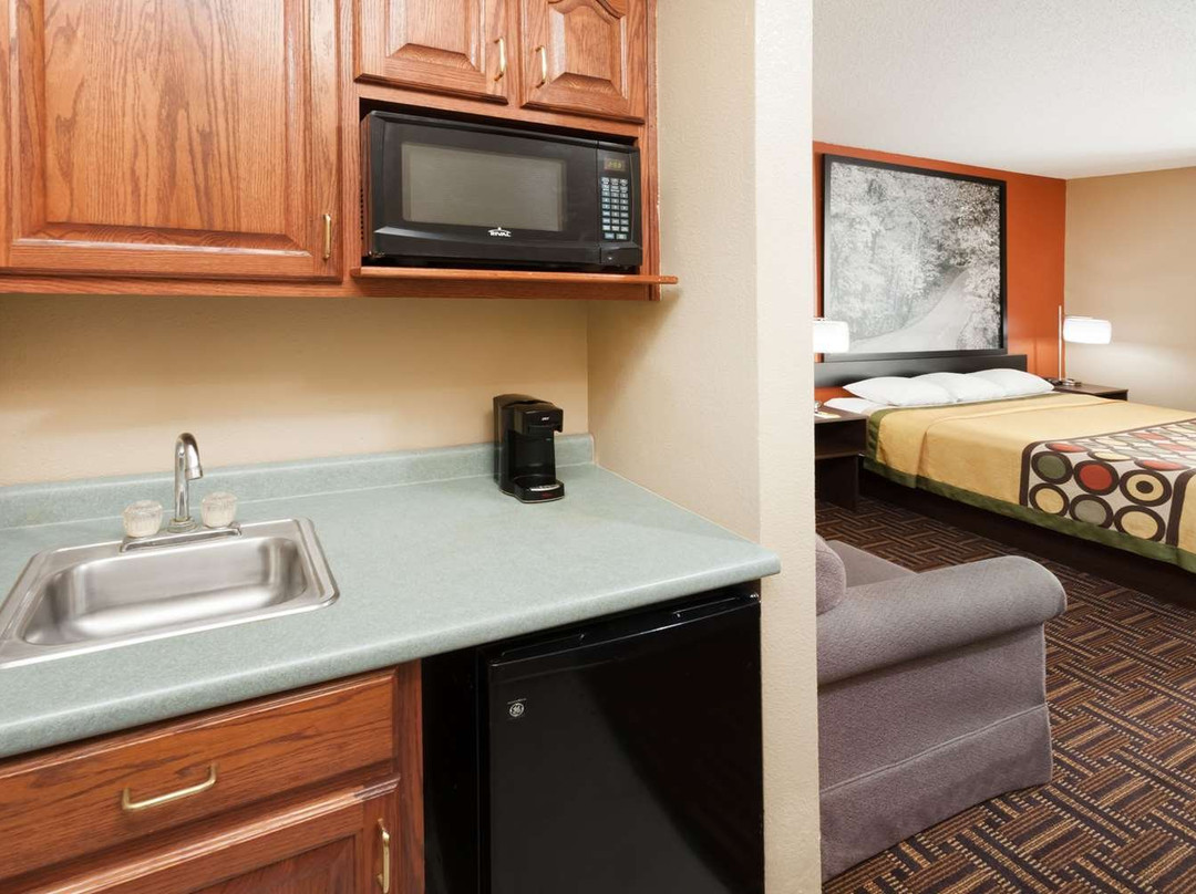 Super 8 by Wyndham Rochester主图