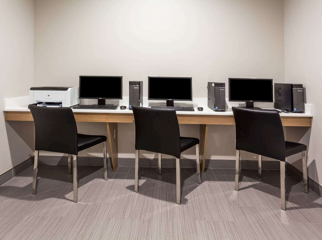 Microtel Inn & Suites Casselman主图