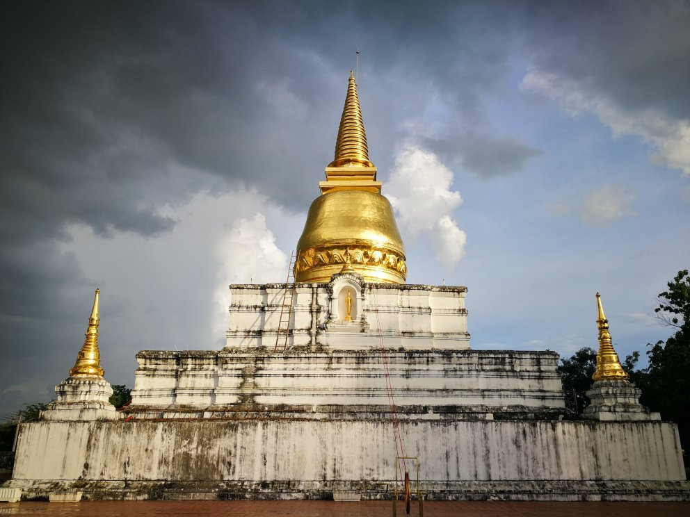 Wat Phra Boromathat Tung Yang-腊黎必去景点