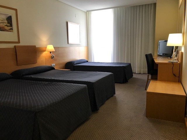 阿方索十绸酒店-官方