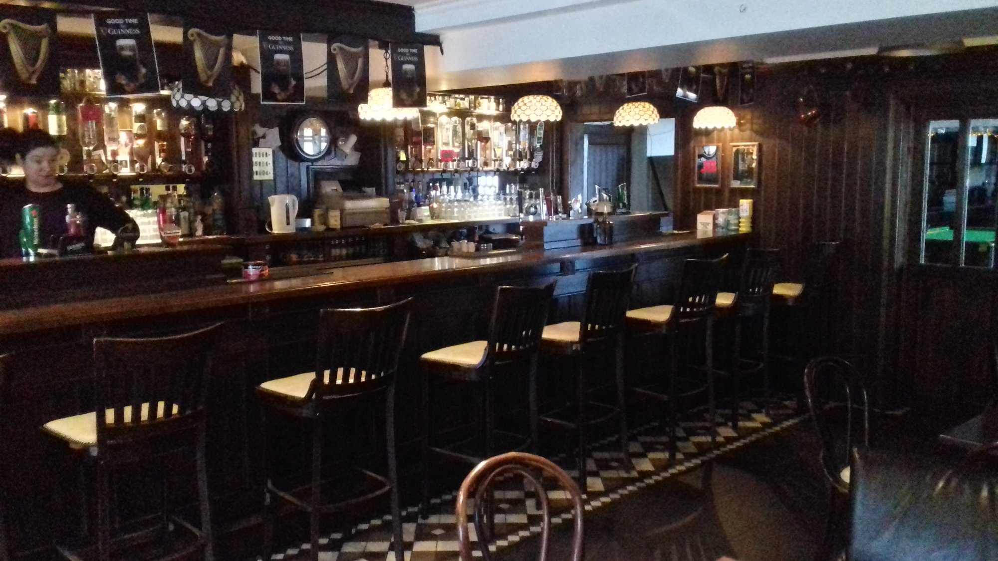 The Midway Bar & Guesthouse-官方