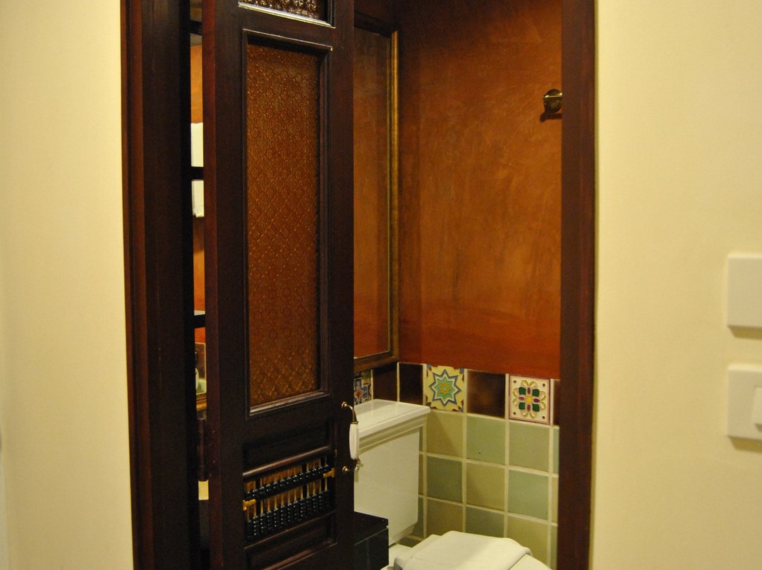 Chuchai Buri Sri Amphawa主图