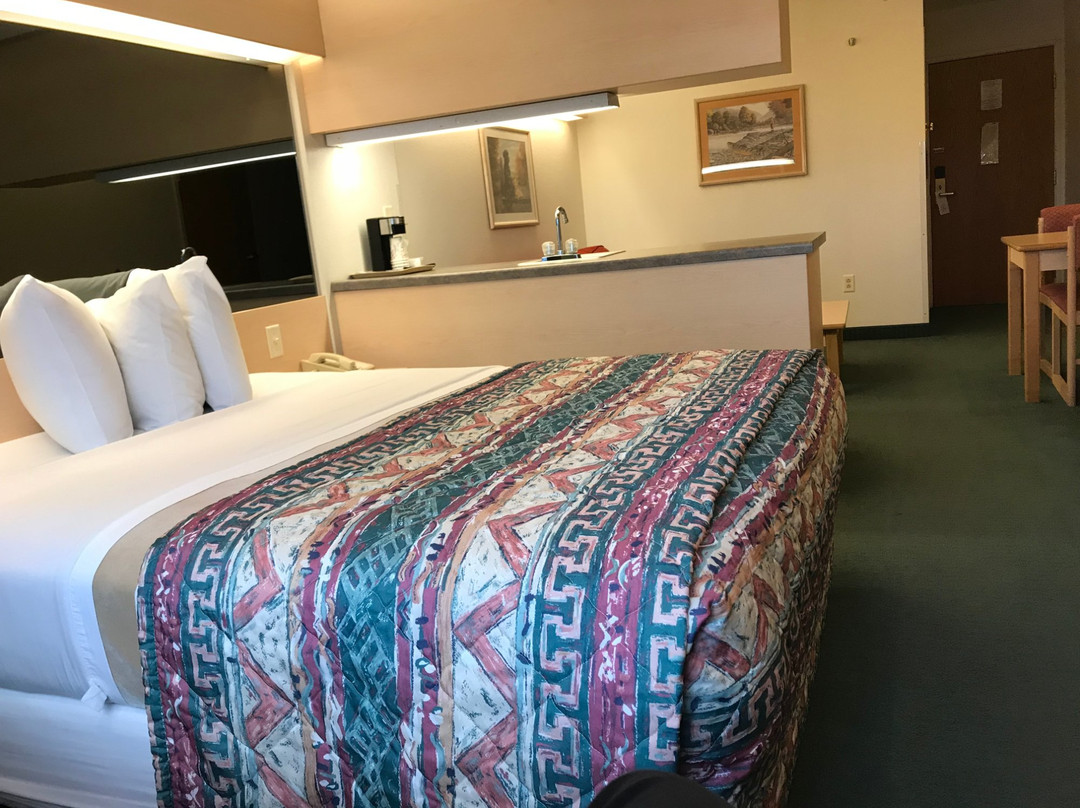 Mariner's Village at Carlyle Lake主图