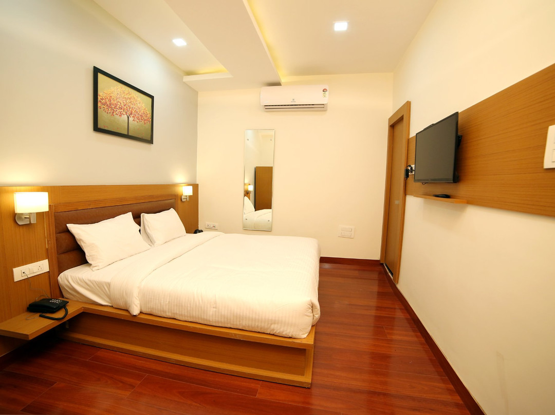 Banyan Hotel & Restro主图