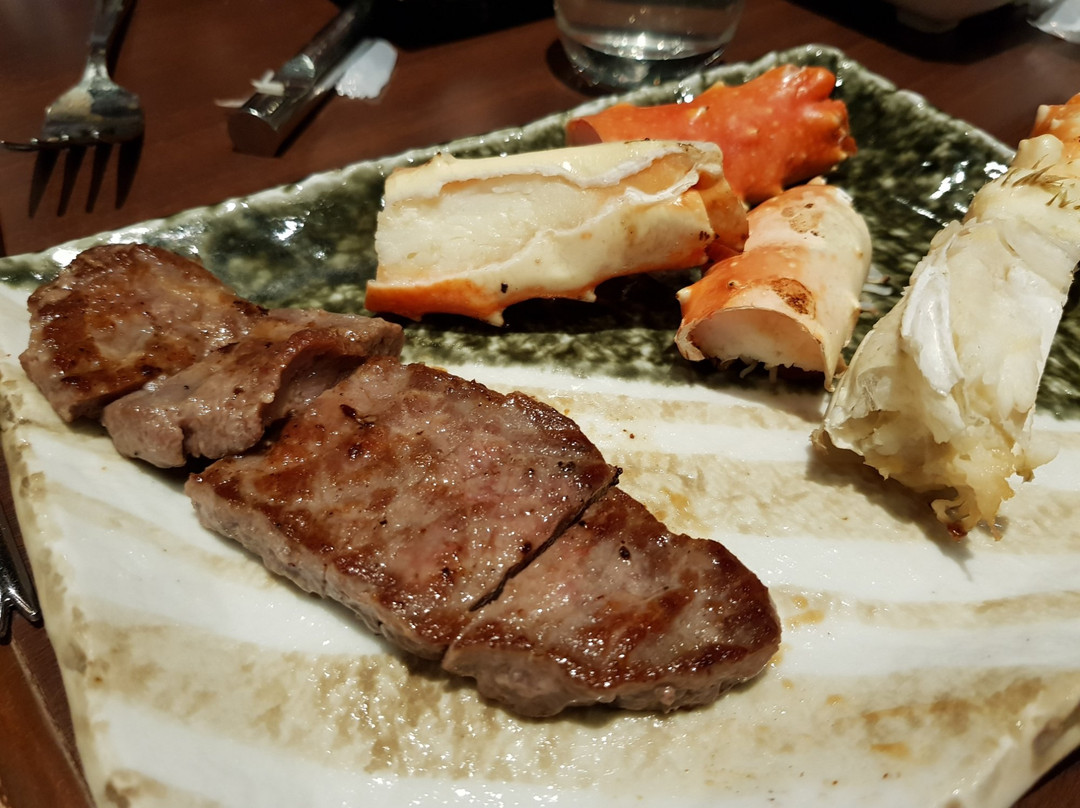 占冠村餐馆和美食-Buffet Dining Hal