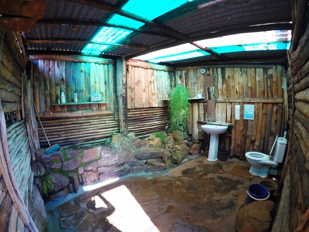 Joy River Backpackers