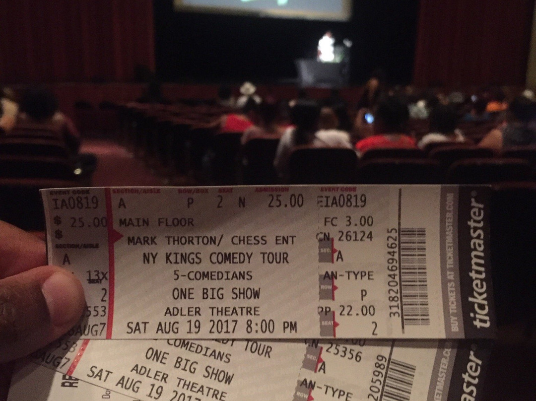 Adler Theatre-达文波特必去景点