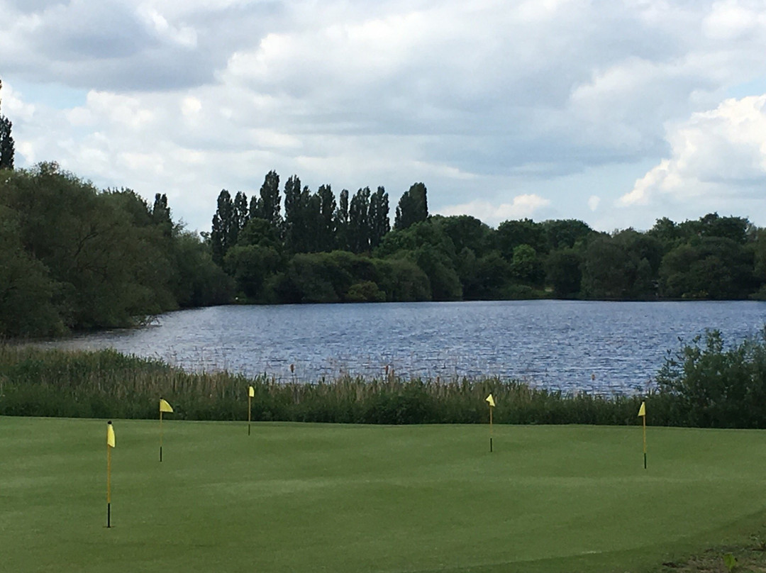 Beedles Lake Golf Club景点图片