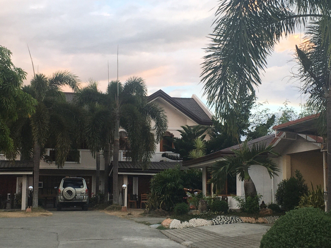 Baywalk Garden Pension House主图