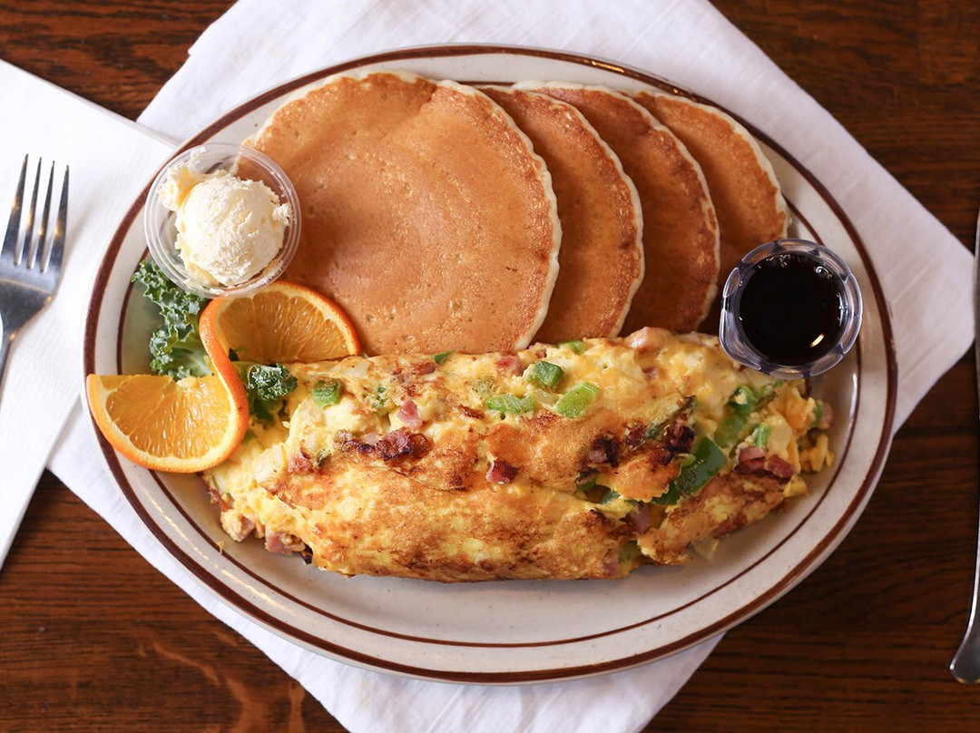 Hale's Restaurant & Lounge