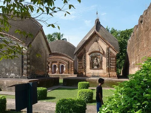 Char Bangla Temple景点图片