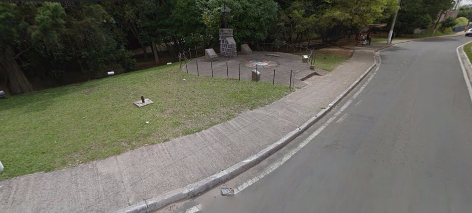 Monumento Farroupilha Cruz das Almas-Viamao必去景点