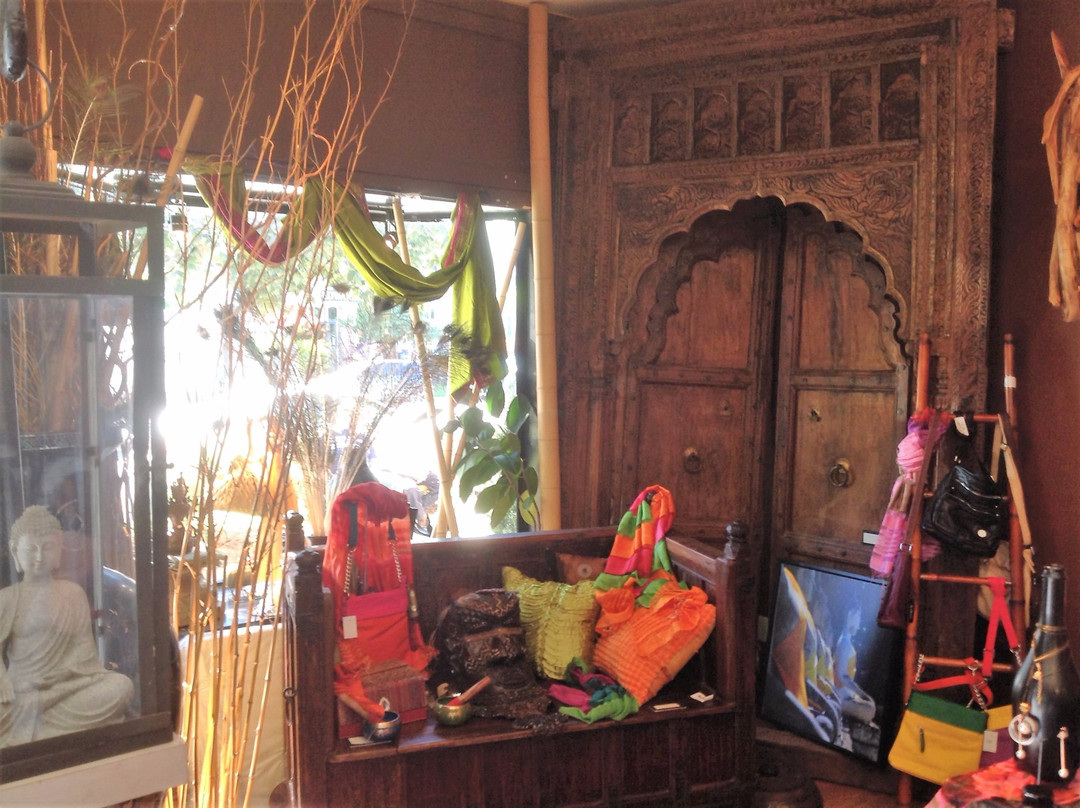 Pandaya Gallery-滨湖尼亚加拉必去景点