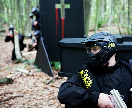 Delta Force Paintball Liverpool景点图片