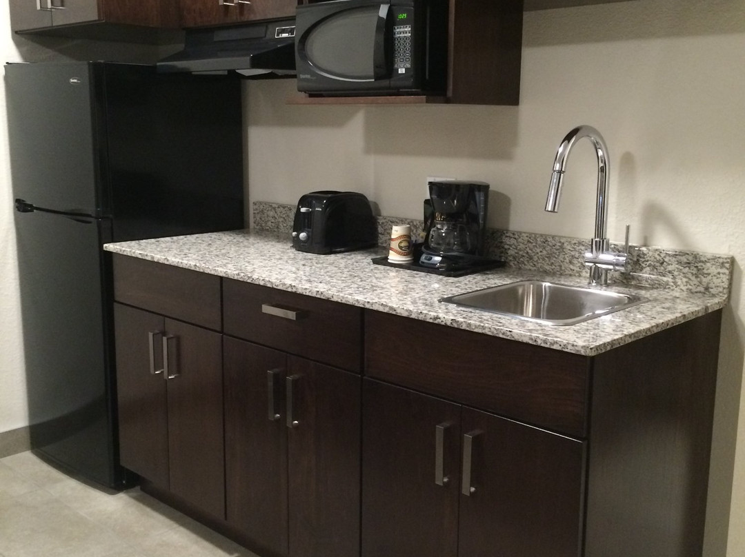 Prairie Moon Inn & Suites Macklin主图