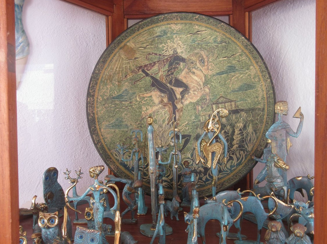 Ira & Pia-Mastichari必去景点