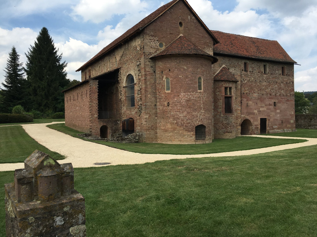 Einhardsbasilika-Michelstadt必去景点