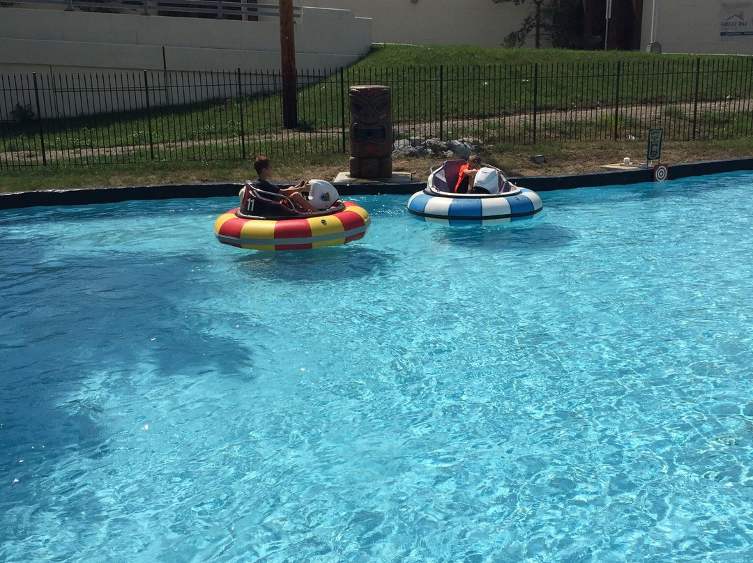 Fun 'n' Stuff-Macedonia必去景点