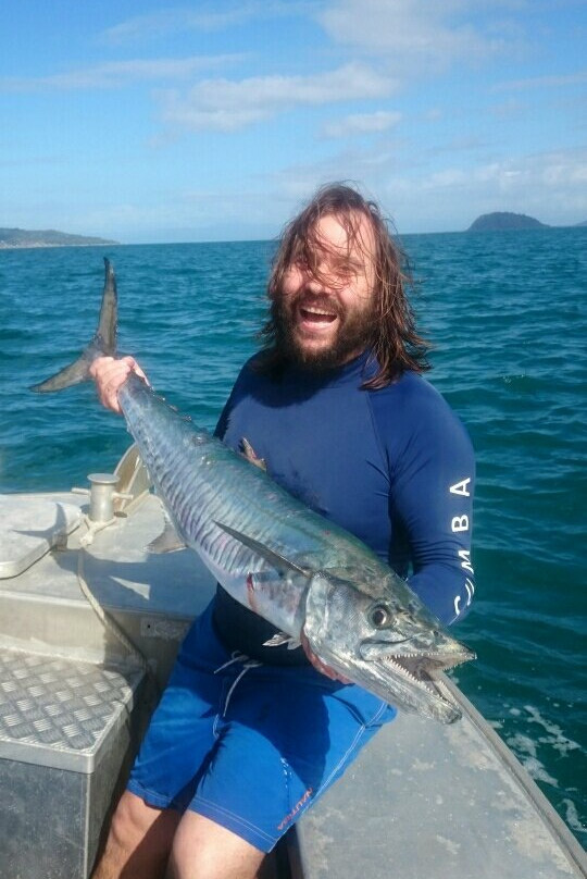 Hooked Up Fishing Adventures景点图片